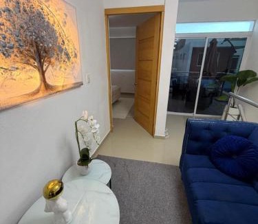 Prado Oriental House | Oasis2