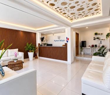 Boca Chica Hotel | Hotel Neptuno Refugio