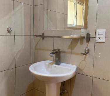 Yaque Arriba House | Villas Del Lago Resort King Room