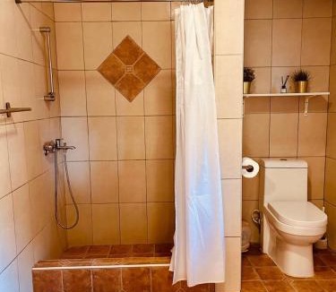 Yaque Arriba House | Villas Del Lago Resort King Room
