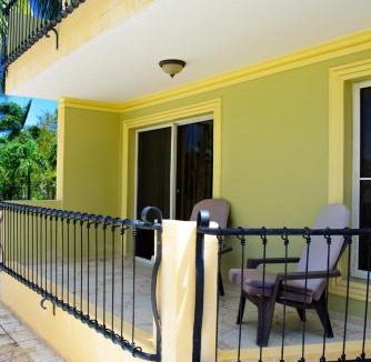 El Batey Apartment | Cozy condo with pool in Sosúa and close to the beach