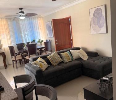 San Cristobal Apartment | Modern Apartment 2bed Terrace Parking