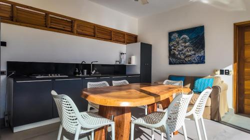 La Iglesia House | 5 Bedroom Villa With BBQ and Washer