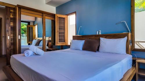 La Iglesia House | 5 Bedroom Villa With BBQ and Washer