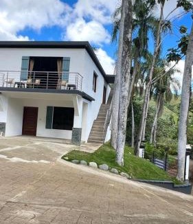 Las Guazaras Apartment | Mountain view apartment with balcony & AC Bedrooms