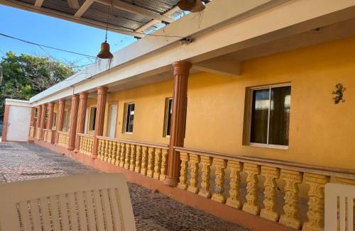 Pedernales Hotel | Hotel Don Ciccio Pedernales