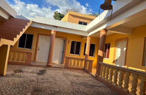 Pedernales Hotel | Hotel Don Ciccio Pedernales