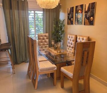 Santiago Province Apartment | 3BR AirePool24 7Security Ideal par Family o grup