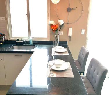 Downtown Santo Domingo Apartment | Downtown Artsy Apartment CECILIP