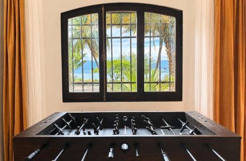 Las Charcas Villa | Casa Manarola Oceanfront Oasis & Pizza Cabin
