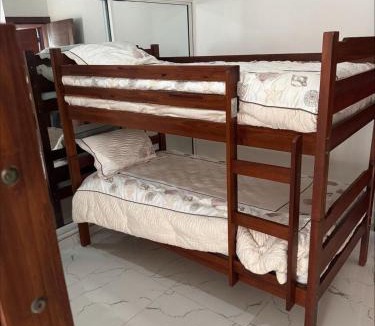 San Pedro de Macoris House | alojamiento de 3 habitaciones a 2 minutos del hospital y cerca del centro Spm