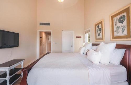 Sanchez Villa | Apex Executive Apartments - Samana Dominican Republic