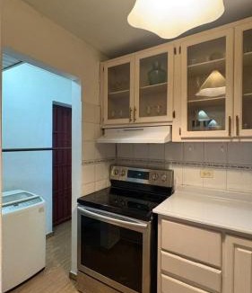 Evaristo Morales Apartment | Rento apartamento