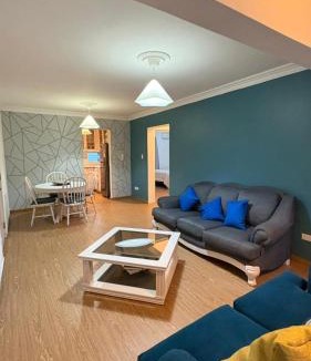 Evaristo Morales Apartment | Rento apartamento