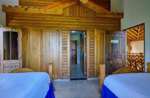 La Vega Province Villa | 4Brwoodmountainvilla Jarabacoa Heated Pool