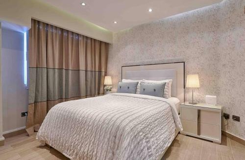 Lope De Vega Apartment | Downtownviewdowntownsd Gymwifilocation2Br