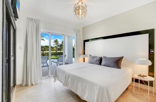 Bavaro Villa | Pool View Villa with Jacuzzi & Chef at Cocotal Golf & Country Club