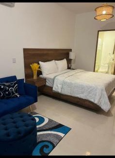 Yamasa Apartment | White sands
