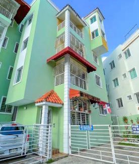 Mendoza Apartment | Spacious and Comfortable 3-Bedroom 2 bathroom in Santo Domingo Este