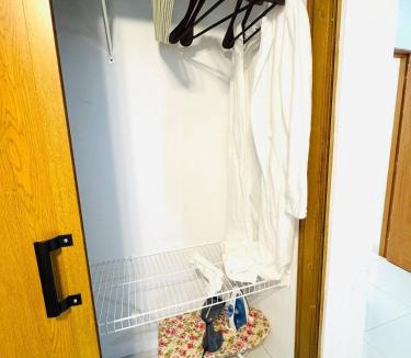 La Vega Apartment | 4tv Netflix wifi hot water air conditioning