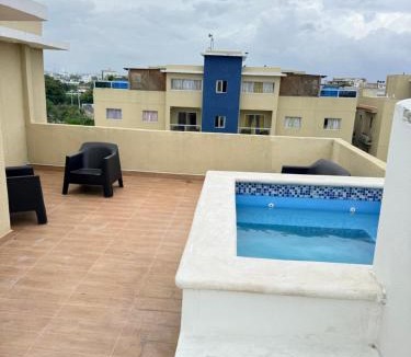 La Romana Apartment | Penthouse 4 habitaciones jacuzzi privado caleta romana