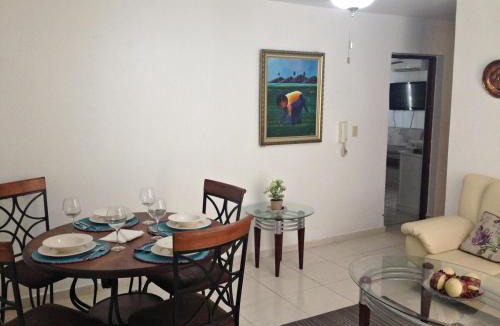 Ciudad Universitaria Apartment | Cozy Seaview Apartment Malecon Santo Domingo