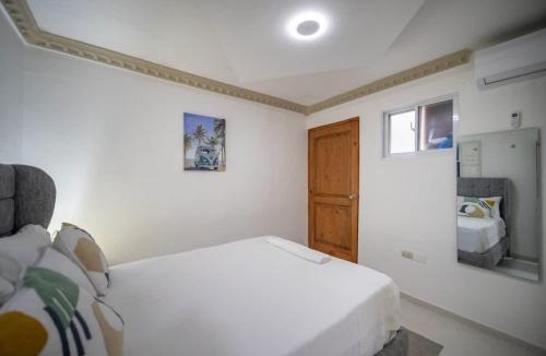 El Batey Hostel | Room in the center with Outdoor Jacuzzi