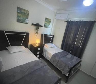 Paraiso Apartment | 2 Bdrm 1 Bath Near River and Beach, 3L