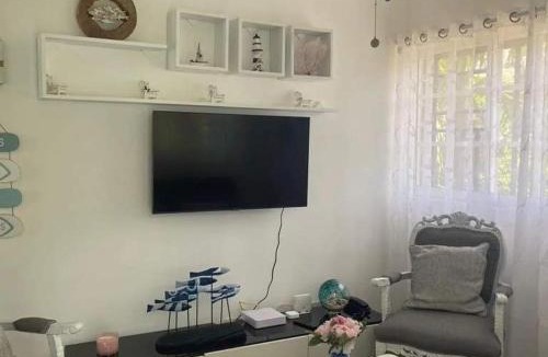 Paraiso Apartment | Casita Linda Playas Rios Wifi Agua HOT AC and more