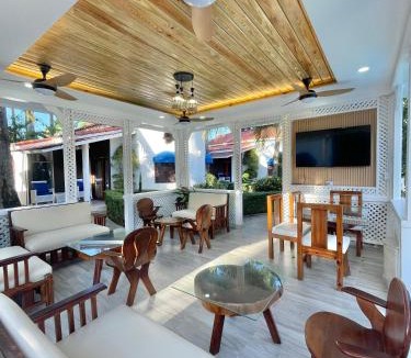ProCab Apartment | Villas Carela, Villas Privadas con Piscina y Jacuzzi a 2 Minutos de la Playa de Cabarete