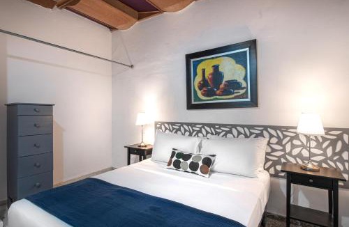 Gascue Hotel | PH 19 Guesthouse Hotel in Gazcue