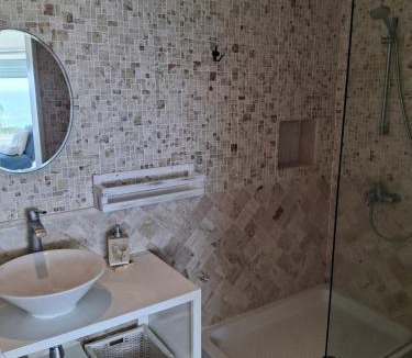 Villas Del Mar Apartment | Apartamento Frente Al Mar Caribe, Vistas Expectaculares, Playa Juan Dolio, RD - 4to Nivel Con Ascensor