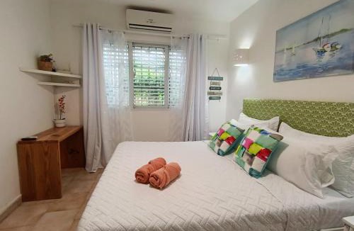 La Iglesia Apartment | Punta Poppy beach Apt 3 minutes walk Oasis Residences