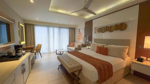 Bavaro Resort | Royalton Bavaro, An Autograph Collection All-Inclusive Resort & Casino