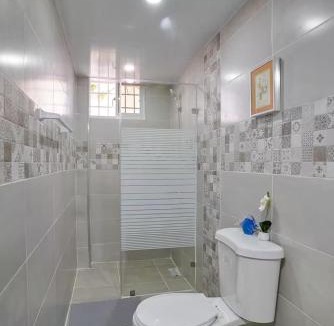 Ciudad Universitaria Bed & Breakfast | Remodeled 3 Bedroom Apartment in Esperilla