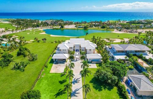 Punta Cana Villa | Premium Oceanfront Villa in Cap Cana - 6 Bedrooms, Pool, Private Cook, Golf Cart