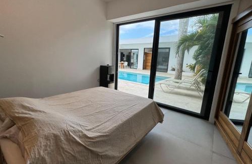 La Iglesia House | 5 Bedroom Villa With BBQ and Washer