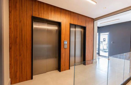 Evaristo Morales Apartment | Moderno y Lujoso Apartamento en Torre - Evaristo Morales