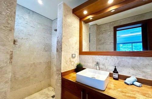 La Iglesia Apartment | Modern 2BD With Pool And Huge Private Terrace