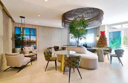Lope De Vega Apartment | Central Park Tower