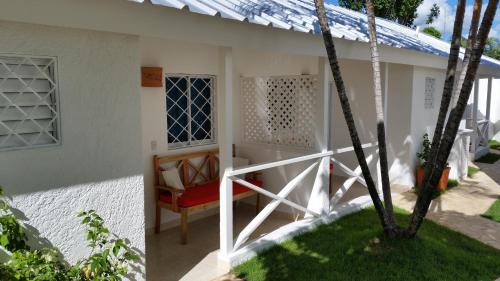 Los Melones House | Bayahibe Guest House Hotel
