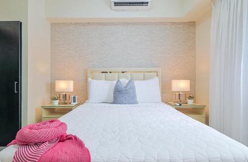 Ciudad Universitaria Apartment | Charming City Center Apt, Pool