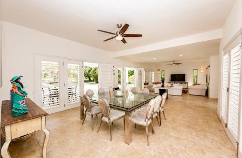 Bavaro Villa | Bougainvilla 392 - Golfview, Private Pool, BBQ, Maid in Cocotal Golf & Country Club