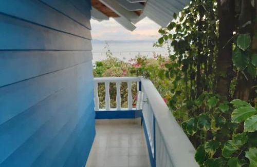 Barrio La Fortaleza Vieja Apartment | BLUE HOUSE OCEAN VIEW