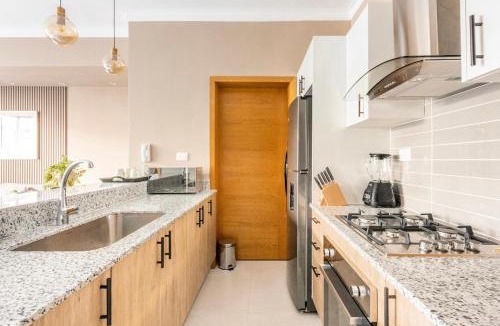 Lope De Vega Apartment | Apartamento Amueblado Torre Catalonia Met