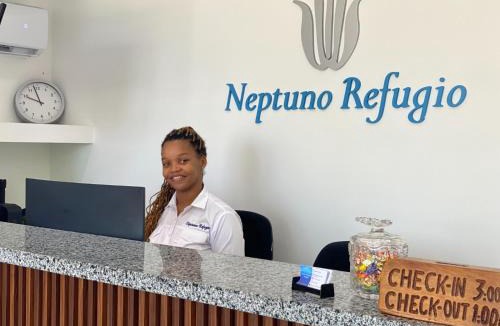 Boca Chica Hotel | Hotel Neptuno Refugio