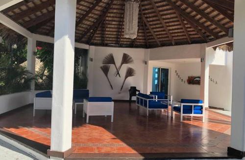 Villas Del Mar Apartment | Acceso A La Acceso A La Playa-Piscina-Jacuzzi-Gazebos-Area De BBQ-Ducha De Exterior-Baños- Wifi-Parqueo-Seguridad y Control de Acceso las 24 Horas - Opción De UPGRADE A Apartmento En Primera Linea De Playa Con Hermosas Áreas Sociales Frente Al Mar