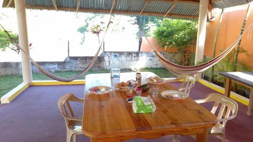 Rancho Arriba Bed & Breakfast | Conrado's Guesthouse B&B