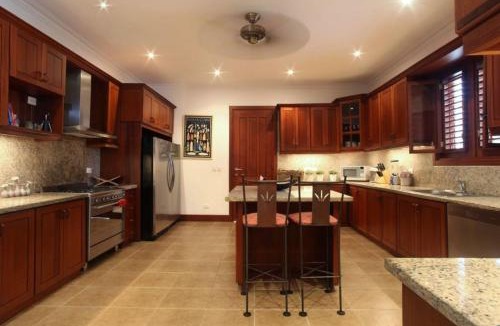 Casa de Campo Villa | Golf Front Top Rated Villa 5BR with Pool, Jacuzzi, Cook & Maid, 2 Golf Carts