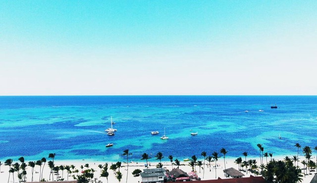 Beautiful Apartment just steps from the Beach in Punta Cana